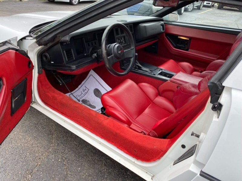 Chevrolet Corvette 1989 price $8,499