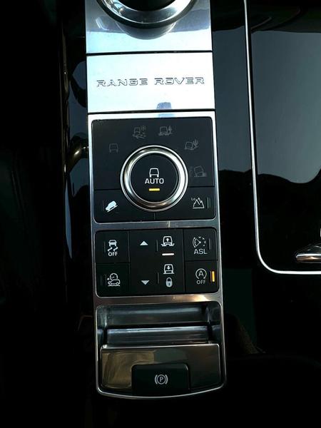 Land Rover Range Rover 2016 price $26,999