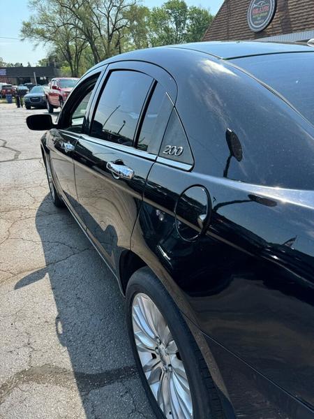 Chrysler 200 2014 price $5,999