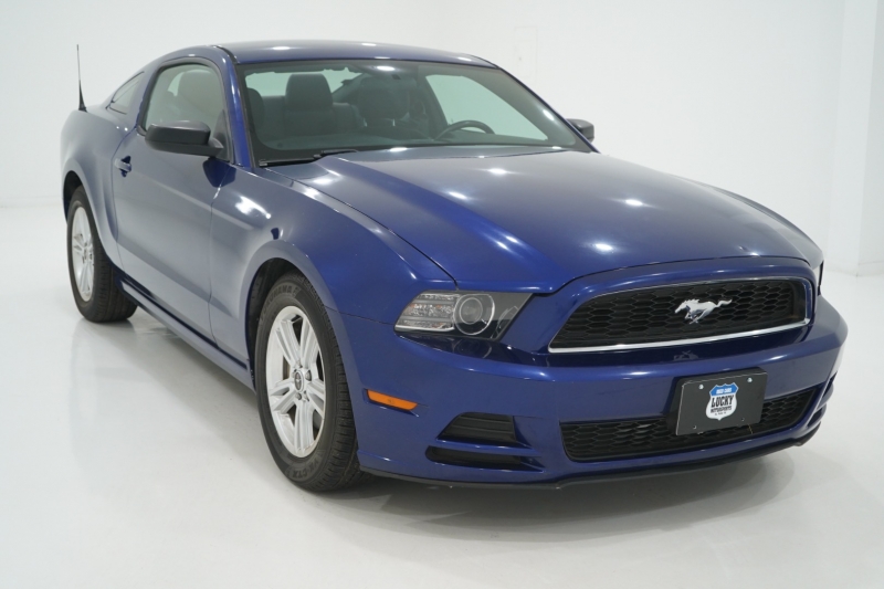 Ford MUSTANG 2013 price $14,777