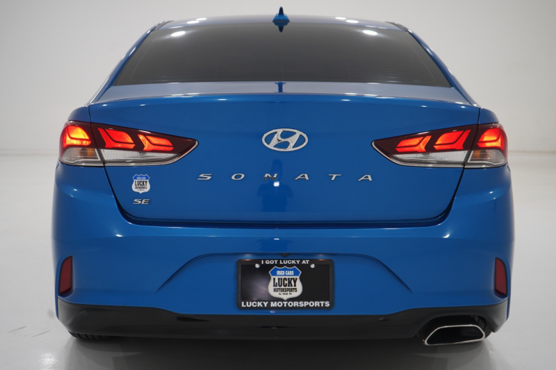 Hyundai SONATA 2018 price $14,777