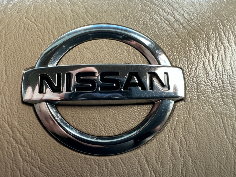 Nissan Serena 2003 price $13,995
