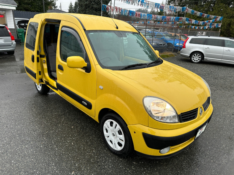 Renault Kangoo 2006 price $10,995