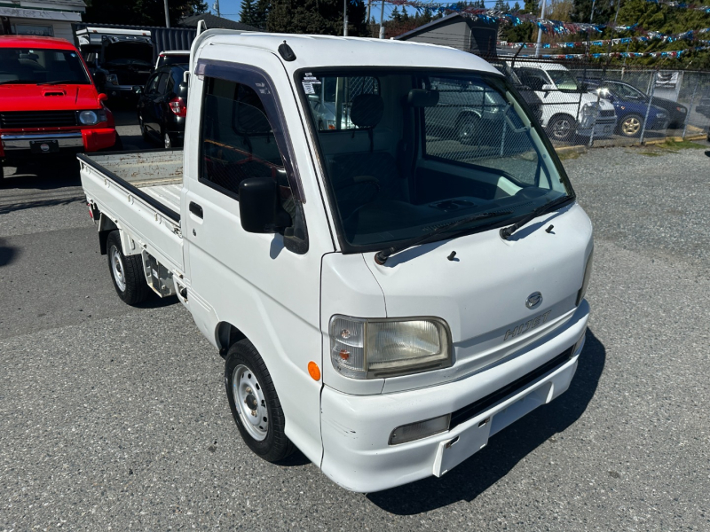 Daihatsu HiJet 2001 price $8,888