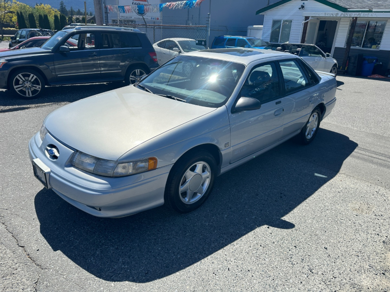 Ford Taurus 1994 price $8,995