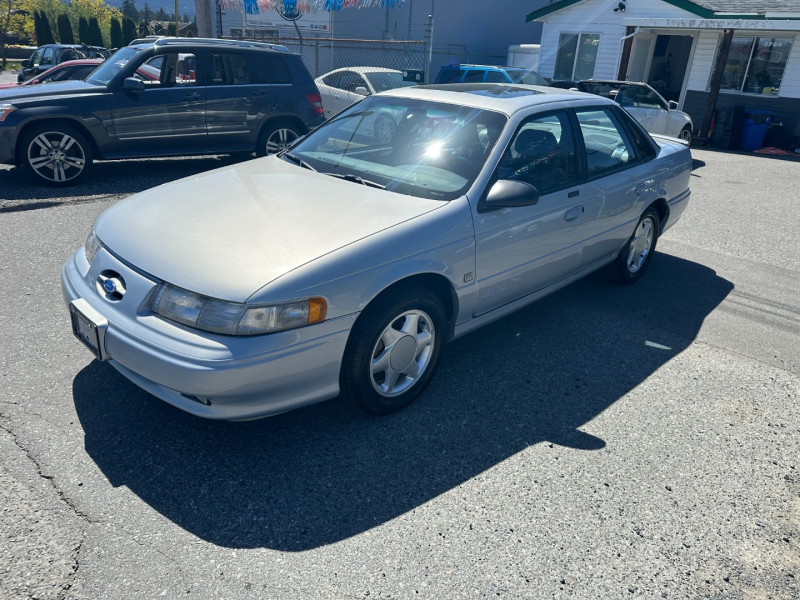 Ford Taurus 1994 price $8,995