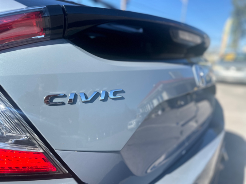 Honda Civic Hatchback 2018 price $13,995
