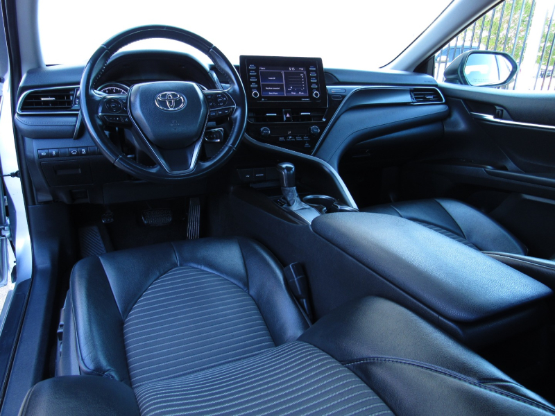 Toyota Camry 2023 price $30,495