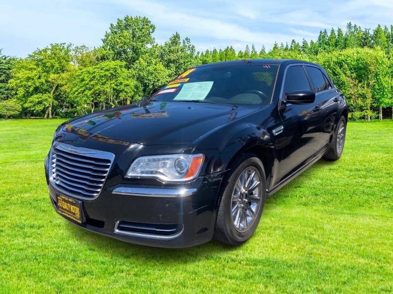 Chrysler 300 2014 price $14,999