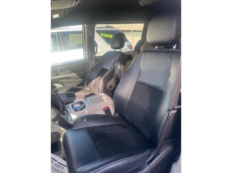 Dodge Grand Caravan 2017 price $13,999