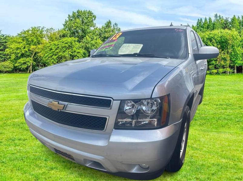 Chevrolet Tahoe 2013 price $17,999