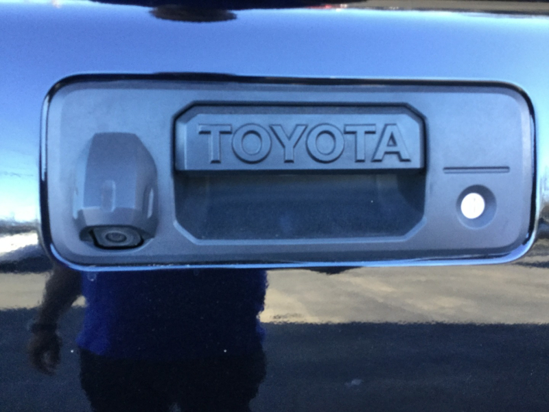 Toyota Tundra 2WD 2018 price $30,888