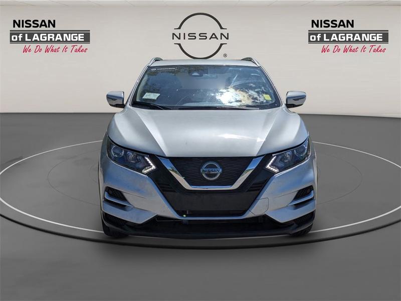 Nissan Rogue Sport 2022 price $24,100