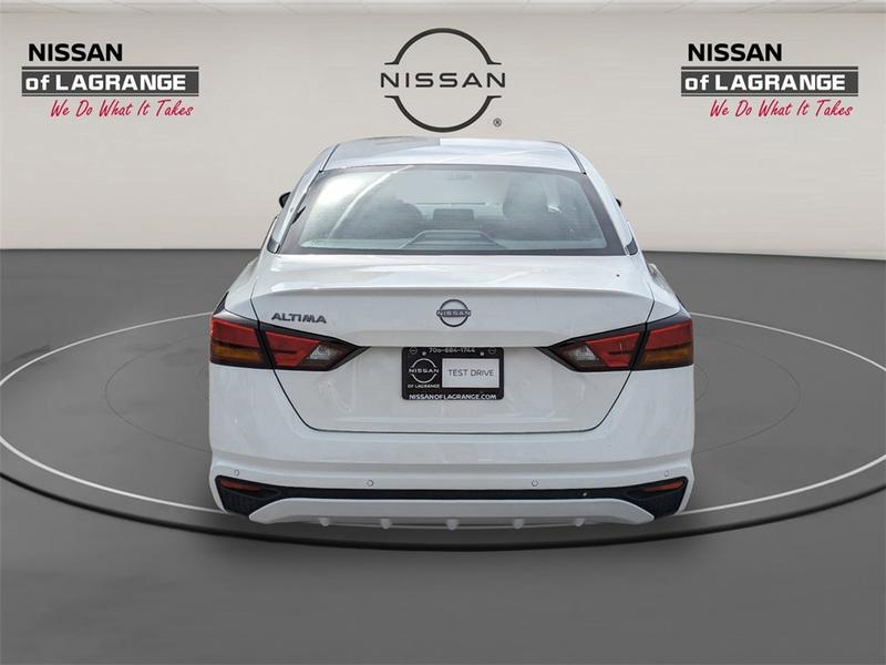 Nissan Altima 2024 price $23,989