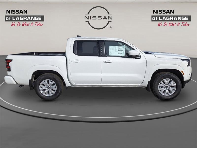 Nissan Frontier 2024 price $34,952