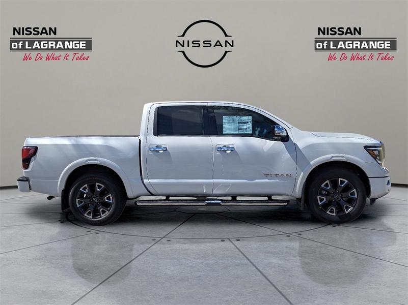Nissan Titan 2024 price $57,662