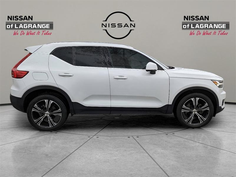 Volvo XC40 2021 price $26,999