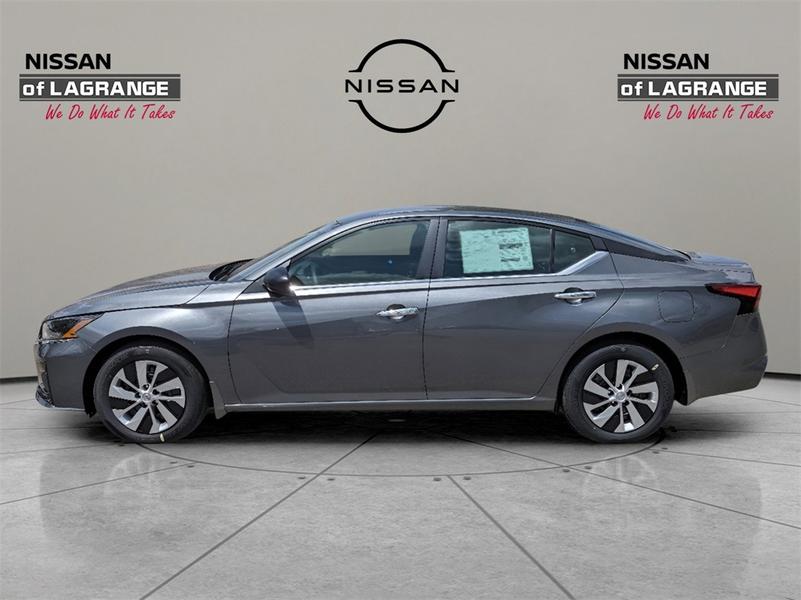 Nissan Altima 2024 price $22,780