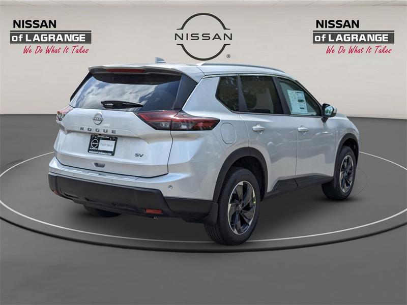 Nissan Rogue 2024 price $31,228