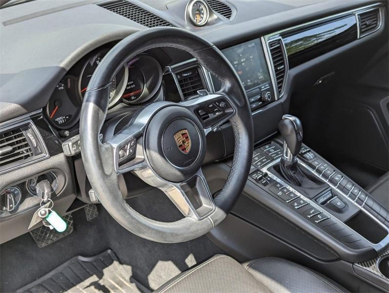 Porsche Macan 2018 price $32,500