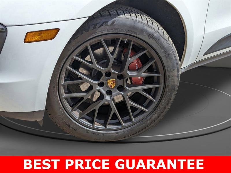 Porsche Macan 2018 price $32,500