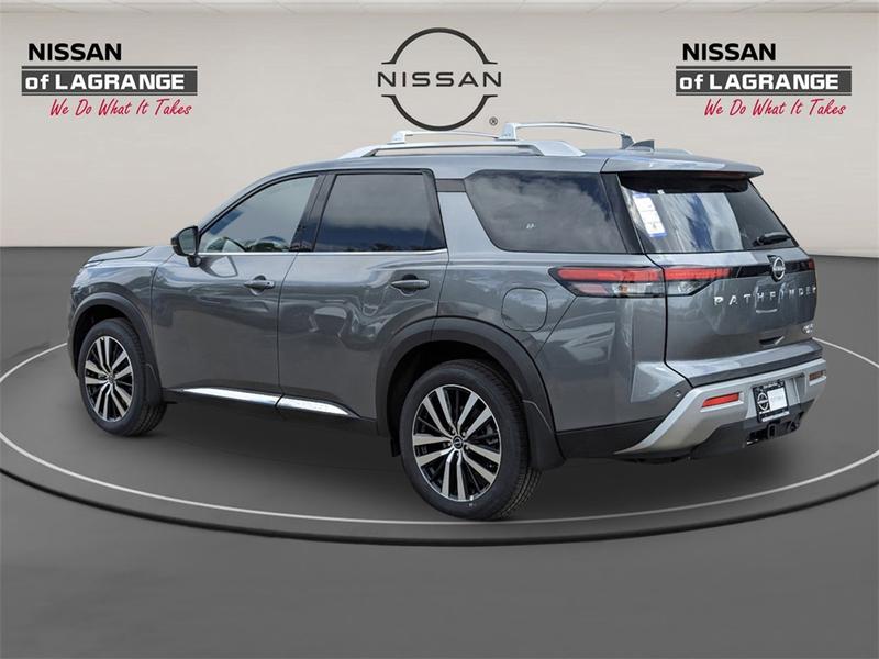 Nissan Pathfinder 2024 price $48,517