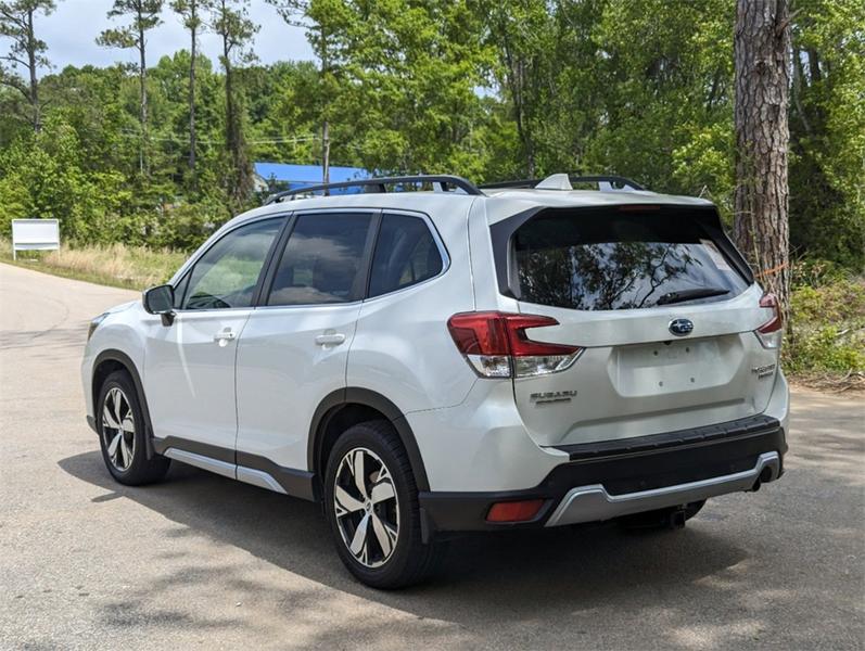 Subaru Forester 2021 price $25,900