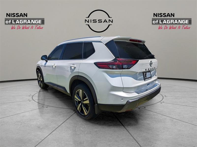 Nissan Rogue 2024 price $37,726