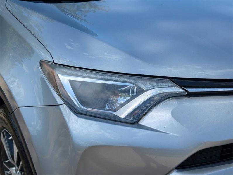 Toyota RAV4 2018 price $17,999