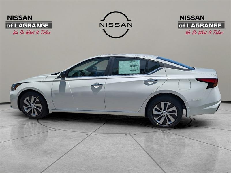 Nissan Altima 2024 price $26,620