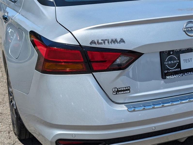 Nissan Altima 2023 price $21,799