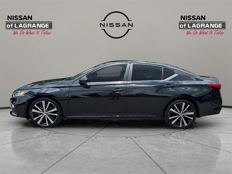 Nissan Altima 2021 price $22,300