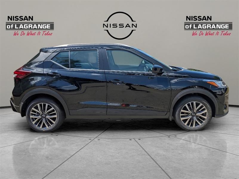 Nissan Kicks 2024 price $24,910