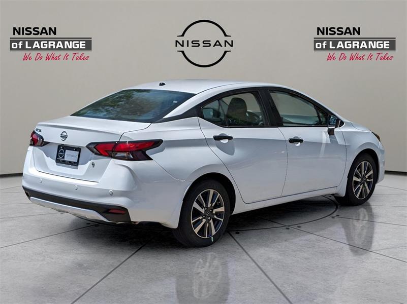 Nissan Versa 2024 price $21,560