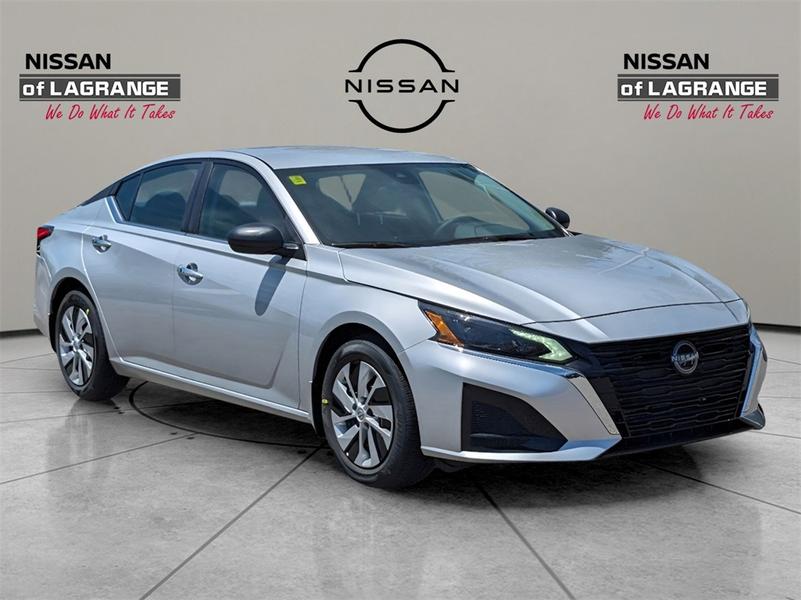 Nissan Altima 2024 price $26,620