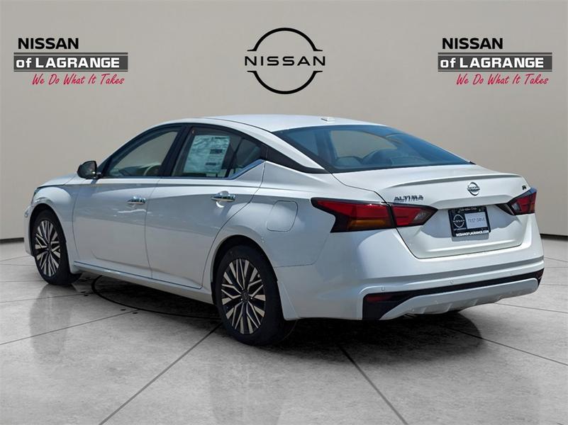 Nissan Altima 2024 price $28,230