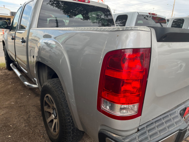 GMC SIERRA 2008 price Call for Pricing.