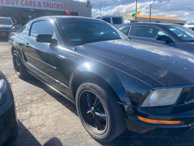 FORD MUSTANG 2007 price Call for Pricing.
