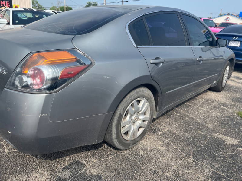NISSAN ALTIMA 2009 price Call for Pricing.