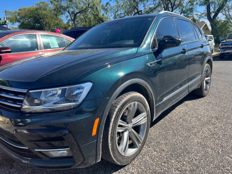VOLKSWAGEN TIGUAN 2019 price Call for Pricing.