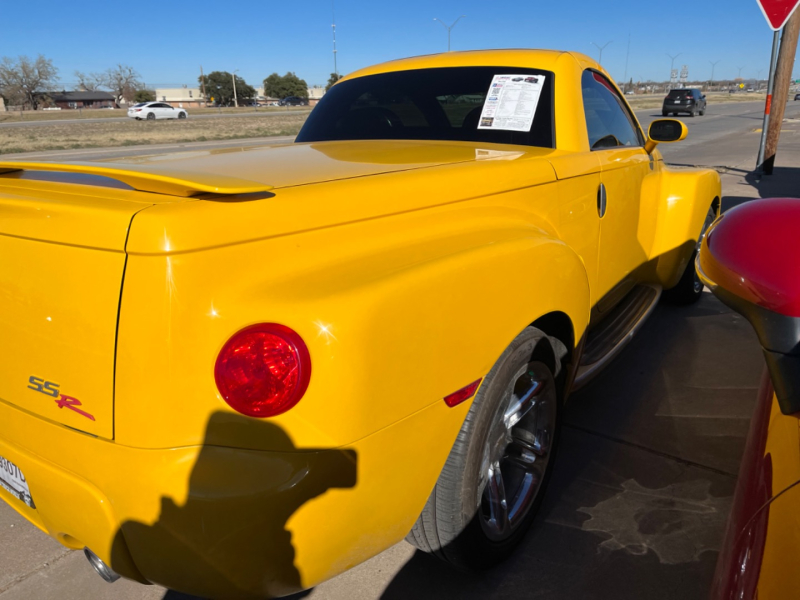 CHEVROLET SSR 2004 price Call for Pricing.