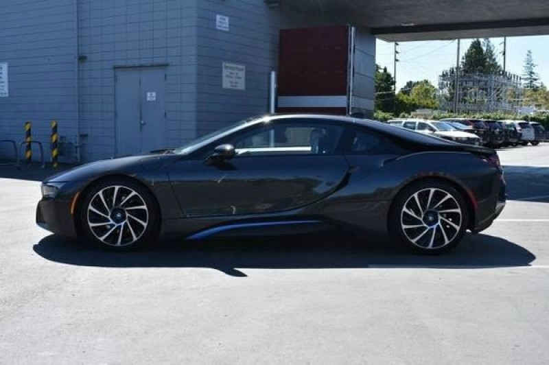 BMW i8 2015 price $99,991