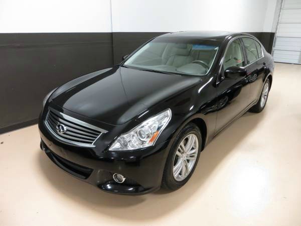 Infiniti G37 Sedan 2013 price $15,400