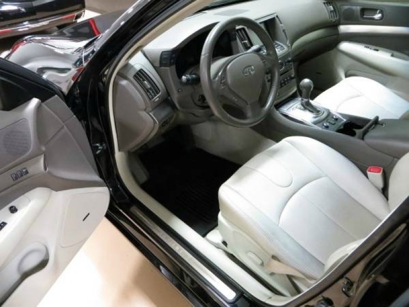 Infiniti G37 Sedan 2013 price $15,400
