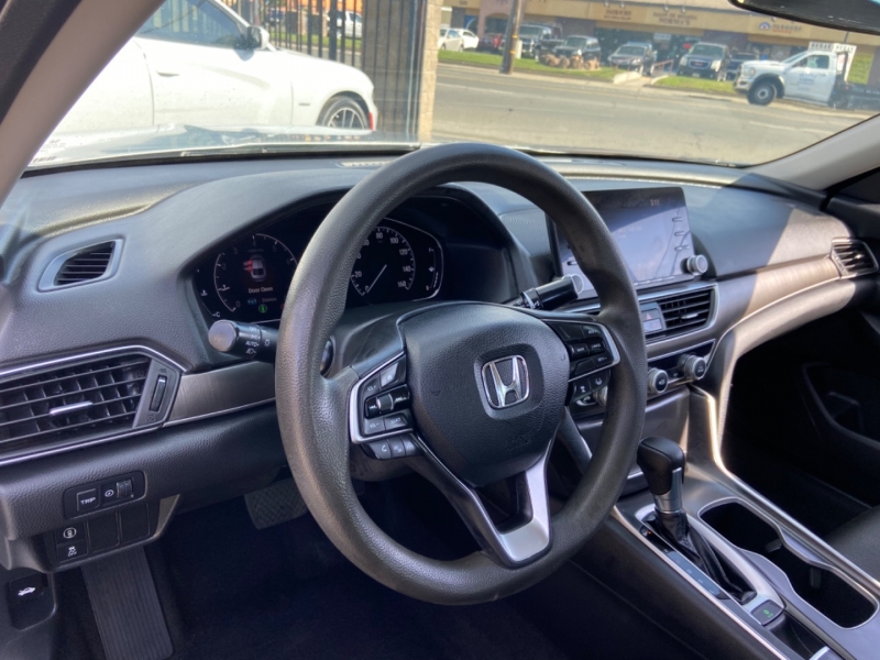 Honda Accord 2018 price $14,999
