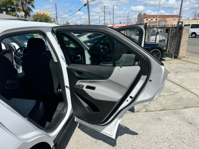 Chevrolet Equinox AWD 2018 price $15,999