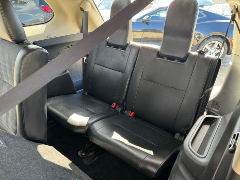 Mitsubishi Outlander 2019 price $9,999