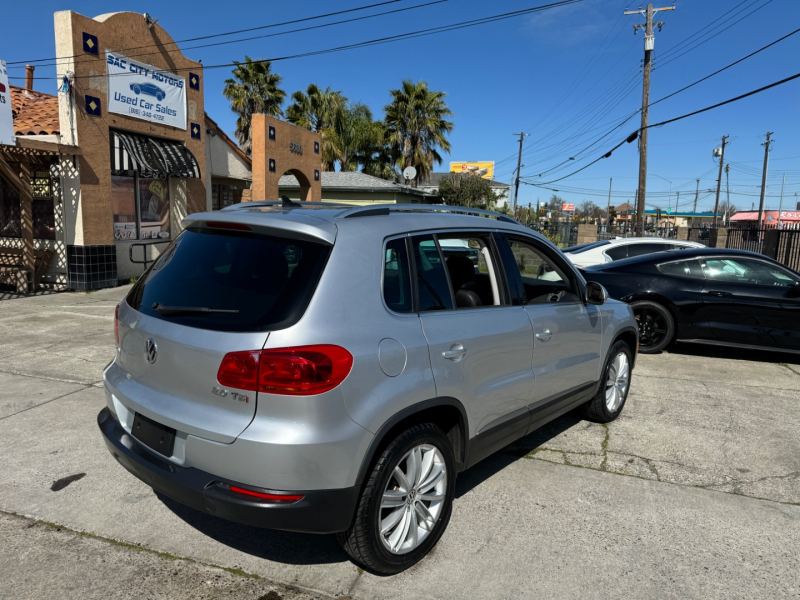 Volkswagen Tiguan 2015 price $10,999