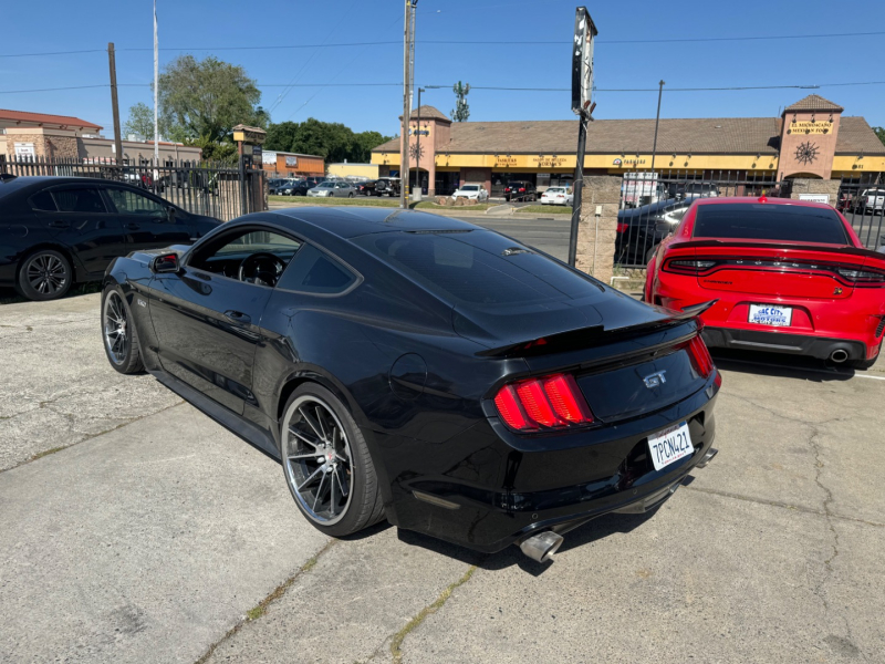 Ford Mustang GT 2016 price $25,999