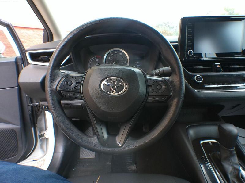 Toyota Corolla 2022 price $18,995